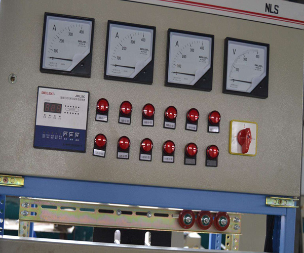 ��ѹ����